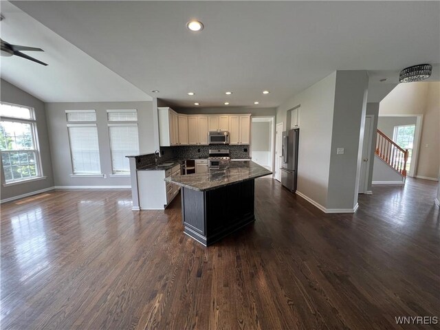 7245 Edgewater Cir, Pendleton, NY 14120 - photo 15