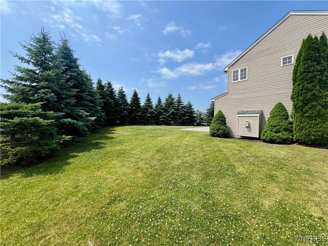 7245 Edgewater Cir, Pendleton, NY 14120 - photo 3
