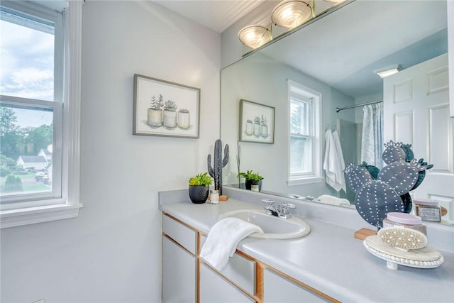 731 Brookeville Dr, Webster, NY 14580 - full bathroom with vanity and curtained shower