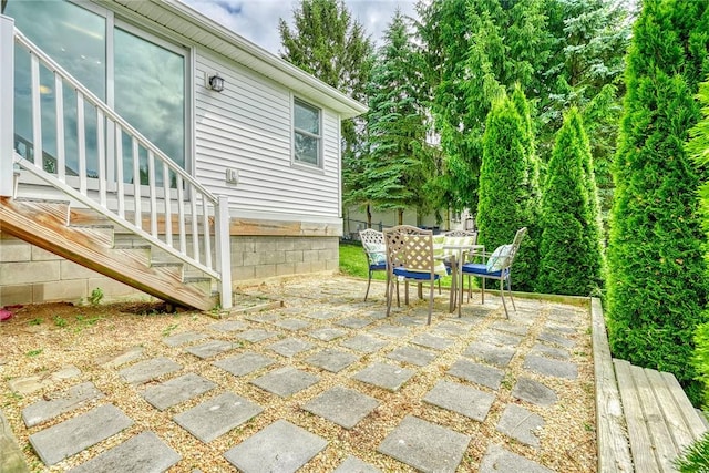 731 Brookeville Dr, Webster, NY 14580 - view of patio / terrace with outdoor dining space