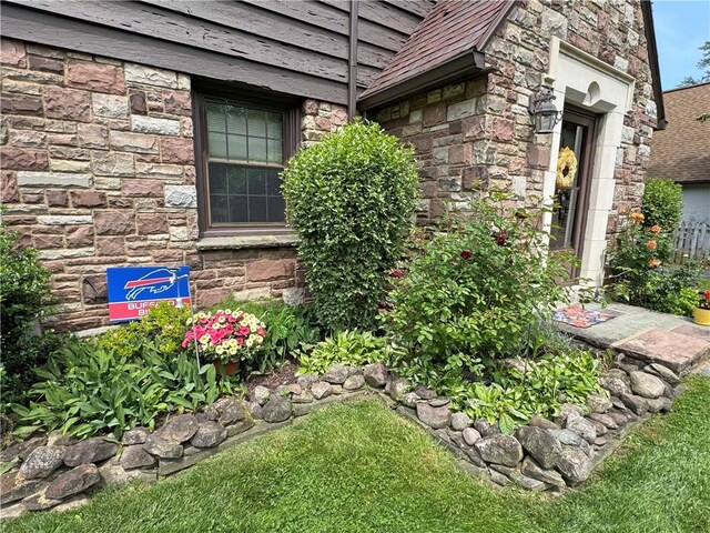 283 Bonnie Brae Ave, Brighton, NY 14618 - view of exterior entry with stone siding