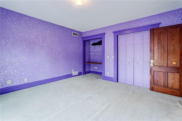 4618 Oak Orchard Rd, Barre, NY 14411 - unfurnished bedroom with carpet flooring and wallpapered walls