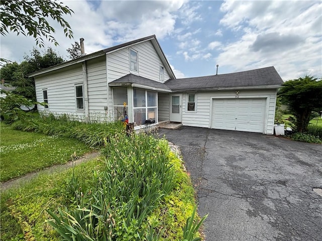 352 Vienna St, Arcadia, NY 14513 - photo 1