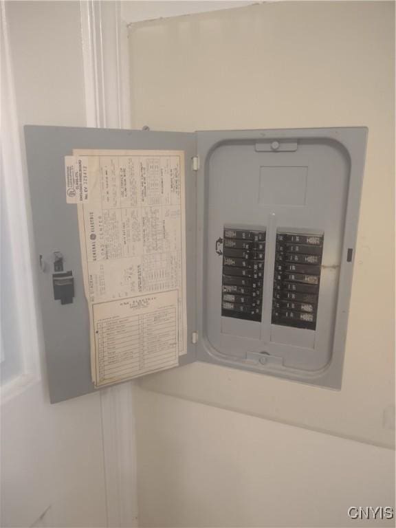 407 Fultz Dr, Oneida-Inside, NY 13421 - utilities featuring electric panel