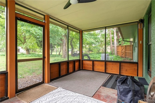 4535 Ransom Rd, Clarence, NY 14031 - unfurnished sunroom with ceiling fan