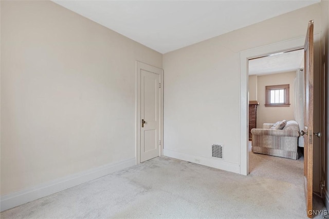 344 S Collingwood Ave, Syracuse, NY 13206 - unfurnished room with carpet and baseboards