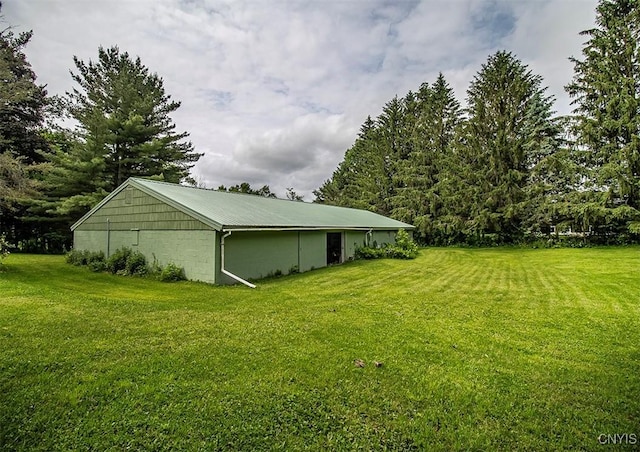 3959 Number Nine Rd, Cazenovia, NY 13035 - view of grassy yard with an outbuilding and an outdoor structure