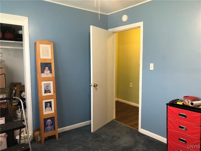 1407 N James St, Rome-Inside, NY 13440 - bedroom featuring carpet floors, a closet, and ornamental molding
