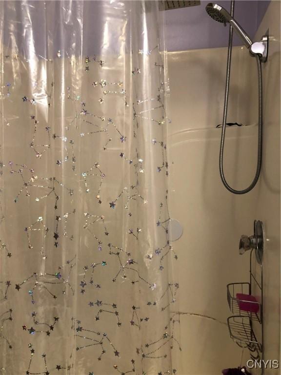 1407 N James St, Rome-Inside, NY 13440 - full bathroom with curtained shower