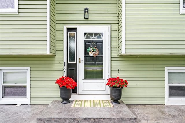 716 Flynn Rd, Greece, NY 14612 - property entrance