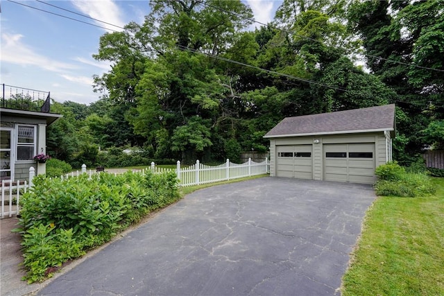 79 Rawlinson Rd, Irondequoit, NY 14617 - view of detached garage