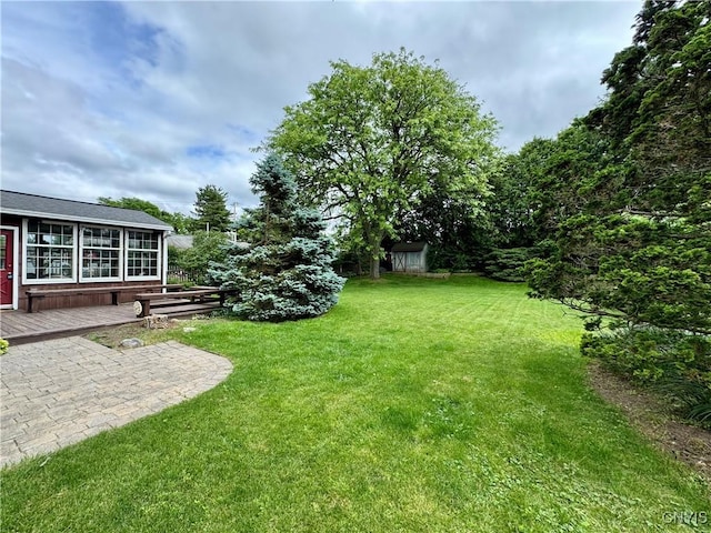 230 Thornton Cir S, Camillus, NY 13031 - view of green lawn featuring an outdoor structure