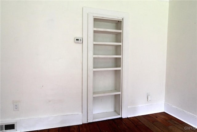 1500 Kimber Rd, Dewitt, NY 13078 - view of closet
