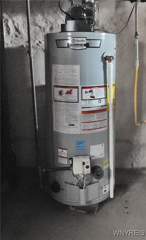 236 Weimar St, Buffalo, NY 14206 - utility room with gas water heater