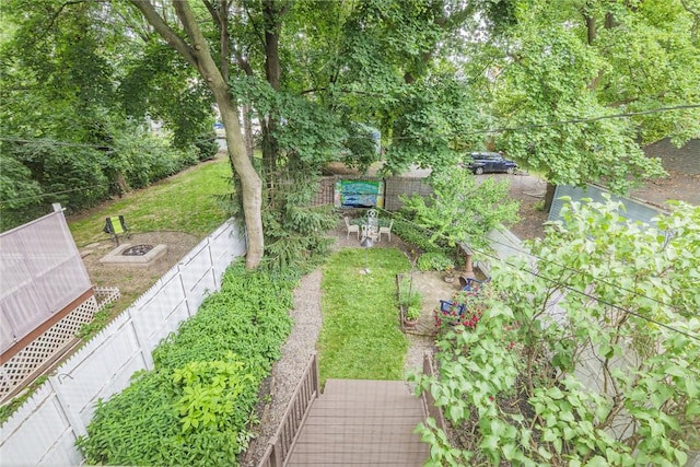 70 Field St, Rochester, NY 14620 - view of yard