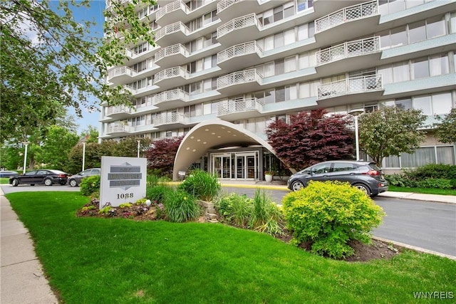 1088 Delaware Ave Unit 3B, Buffalo, NY 14209 - view of building exterior