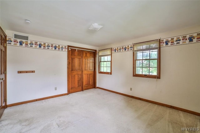 503 Glen Oak Dr, Amherst, NY 14051 - empty room with light carpet and baseboards