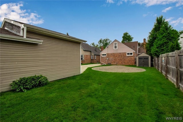 25 Cresthaven Dr, Cheektowaga, NY 14225 - view of yard featuring a shed