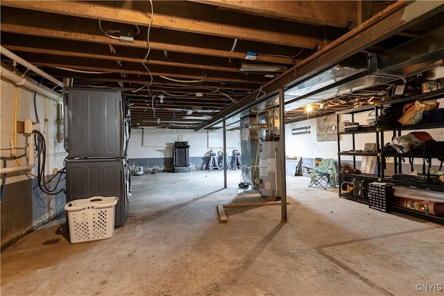 7446 Collamer Rd, Manlius, NY 13057 - unfinished basement with gas water heater