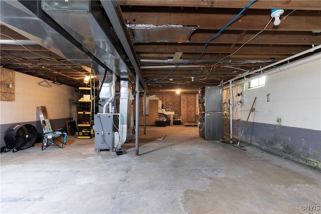7446 Collamer Rd, Manlius, NY 13057 - below grade area featuring heating unit