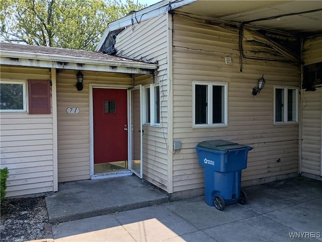 69 Steele Cir, Niagara, NY 14304 - entrance to property featuring roof with shingles