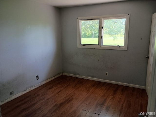 69 Steele Cir, Niagara, NY 14304 - empty room with wood finished floors and baseboards
