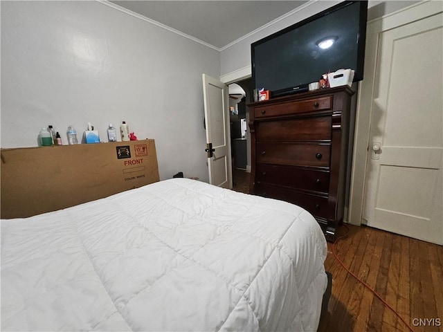 283 Genesee Park Dr, Syracuse, NY 13224 - bedroom featuring crown molding and dark wood finished floors