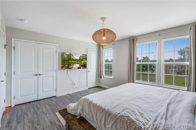 4217 Arthur Ct, Hamburg, NY 14075 - bedroom featuring wood finished floors