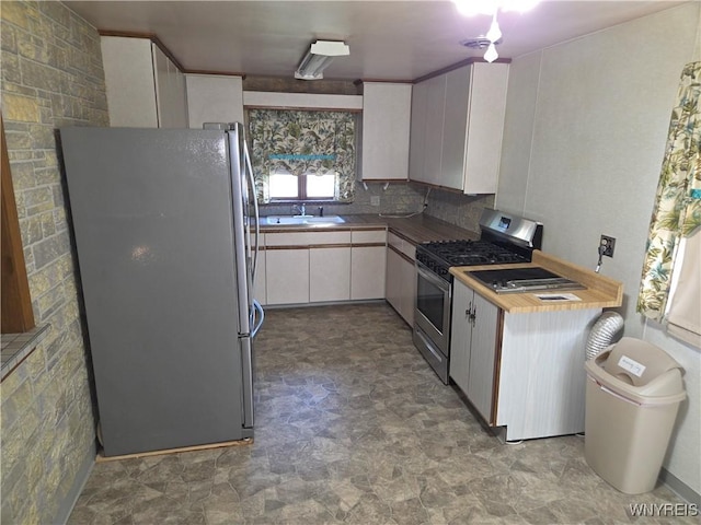 2595 Jerauld Ave, Niagara Falls, NY 14305 - photo 10