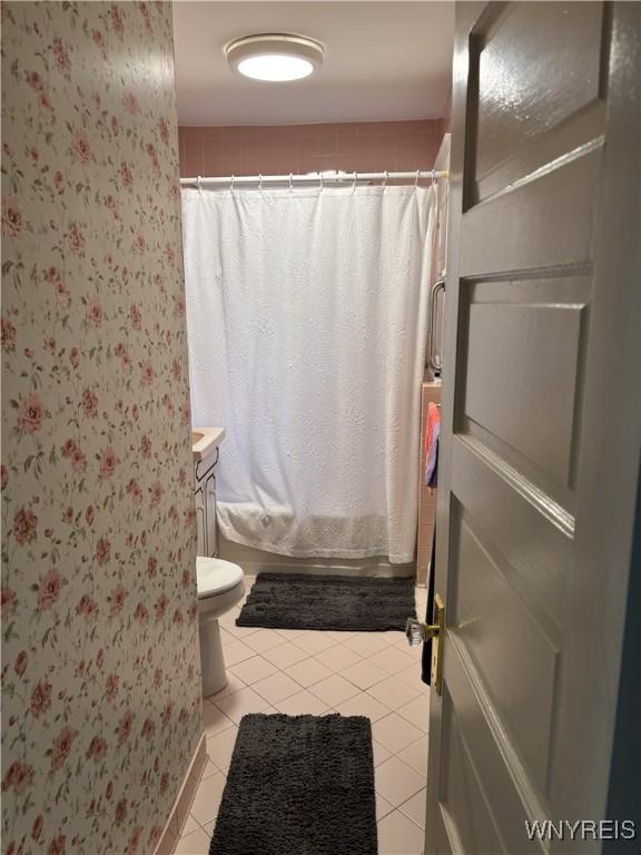126 N 8th St, Olean-City, NY 14760 - full bath with tile patterned floors and vanity