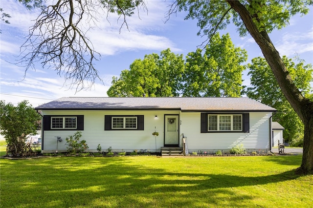 32 Princess Dr, Henrietta, NY 14623 - view of front facade with entry steps and a front lawn