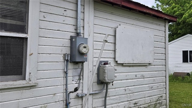 9407 Lakeshore View Rd, Sullivan, NY 13037 - exterior view of electric meter