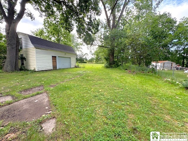 3 Jaekle Ave, Hanover, NY 14136 - view of yard with an outdoor structure and a garage