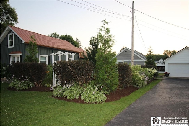 2427 Lakeside Dr, Busti, NY 14710 - photo 9
