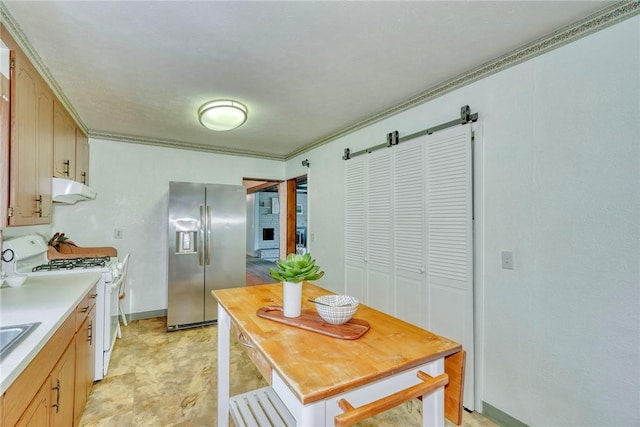 1541 Shoecraft Rd, Penfield, NY 14526 - kitchen featuring stainless steel fridge, white gas range, under cabinet range hood, a barn door, and crown molding