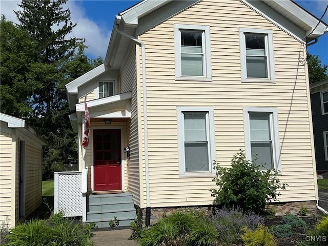 10 Montgomery St, Hamilton, NY 13346 - view of front facade