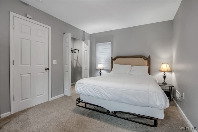 184 14th St, Buffalo, NY 14213 - carpeted bedroom with baseboards