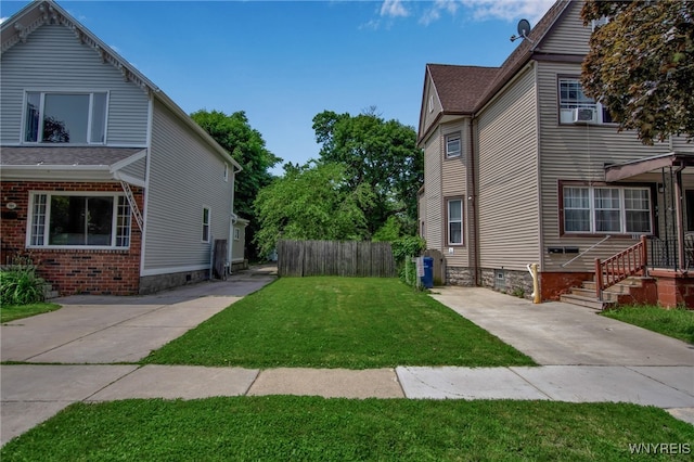 184 14th St, Buffalo, NY 14213 - view of yard