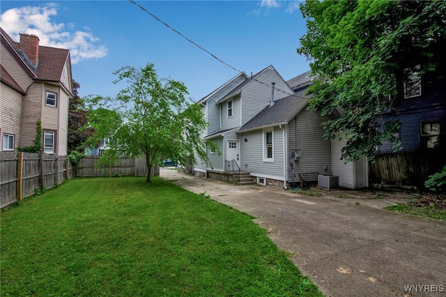 184 14th St, Buffalo, NY 14213 - view of yard