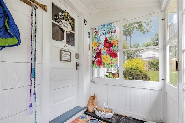 8479 Princeton St, Richmond, NY 14471 - sunroom featuring vaulted ceiling