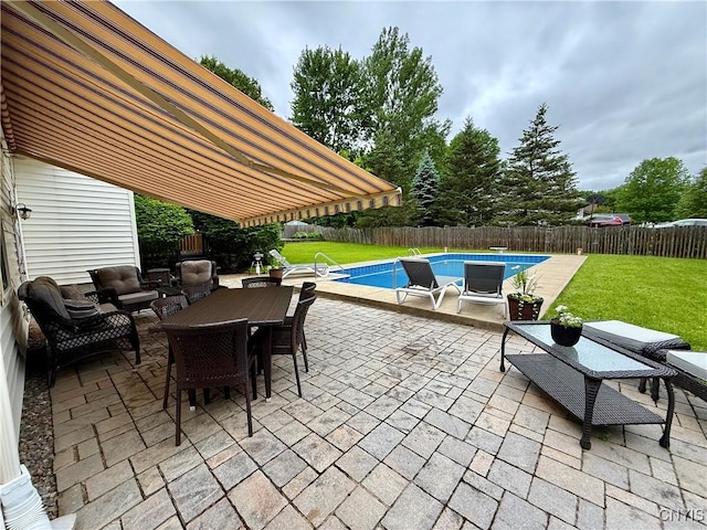 550 Sayles St, Oneida-Inside, NY 13421 - view of swimming pool featuring a fenced backyard, a patio area, an outdoor living space, and outdoor dining space