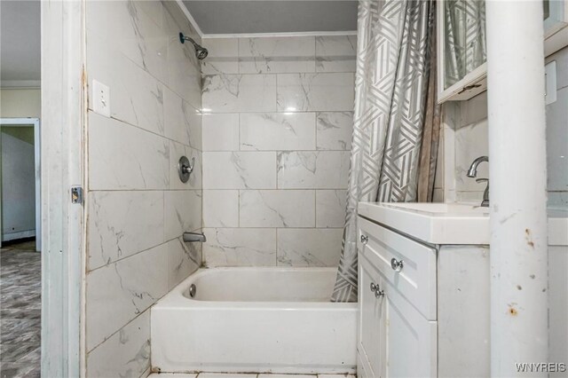 86 Deshler St, Buffalo, NY 14212 - full bath featuring vanity, shower / bath combo, and crown molding