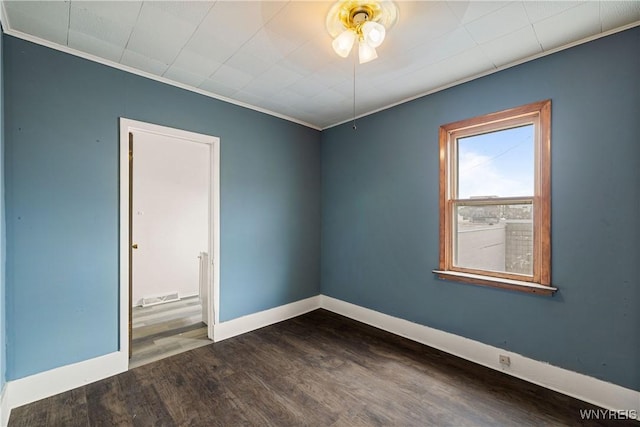 2511 Pine Ave, Niagara Falls, NY 14301 - empty room with wood finished floors, crown molding, and a ceiling fan