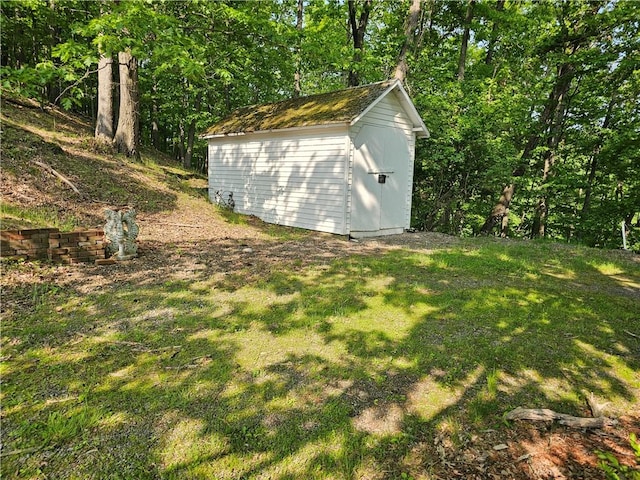818 Larchmont Cir, Elmira, NY 14905 - view of shed