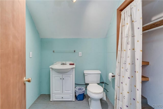 60 Van Buren St, Antwerp, NY 13608 - full bath with vanity and vaulted ceiling