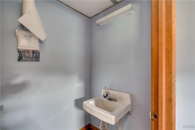 60 Van Buren St, Antwerp, NY 13608 - bathroom featuring a sink