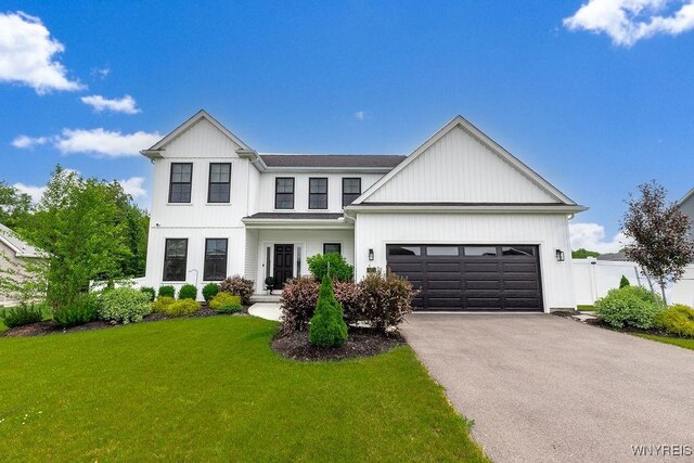 5471 Sycamore Ln, Hamburg, NY 14075 - photo 1