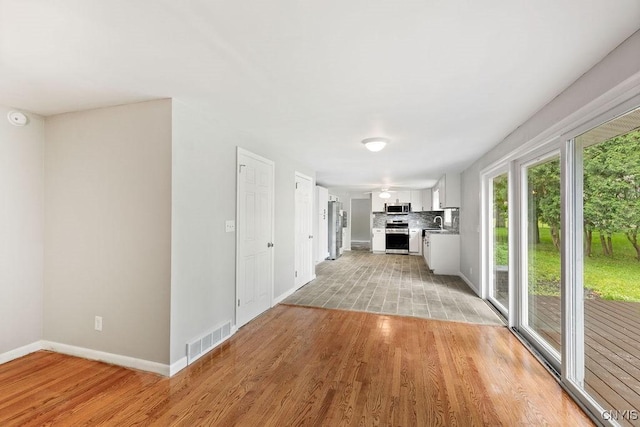 117 Treeland Cir, Geddes, NY 13219 - photo 23