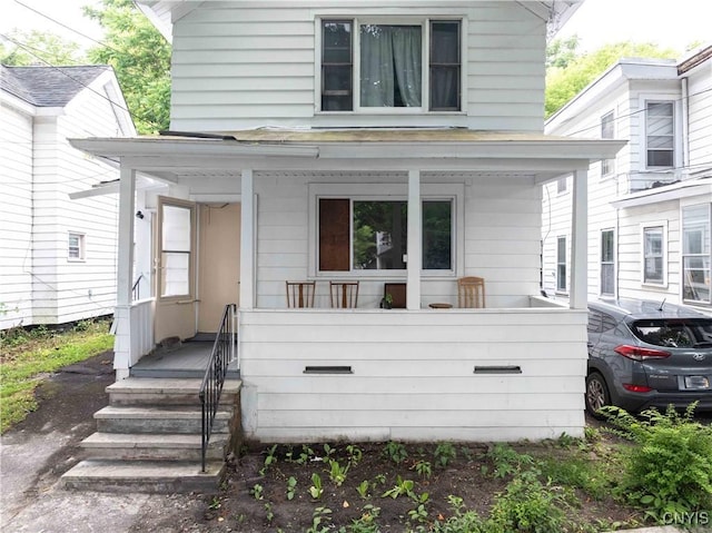 209 Lakeview Ave, Syracuse, NY 13204 - view of front facade featuring covered porch