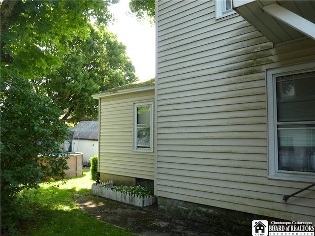 174 Bowen St, Jamestown, NY 14701 - view of home's exterior